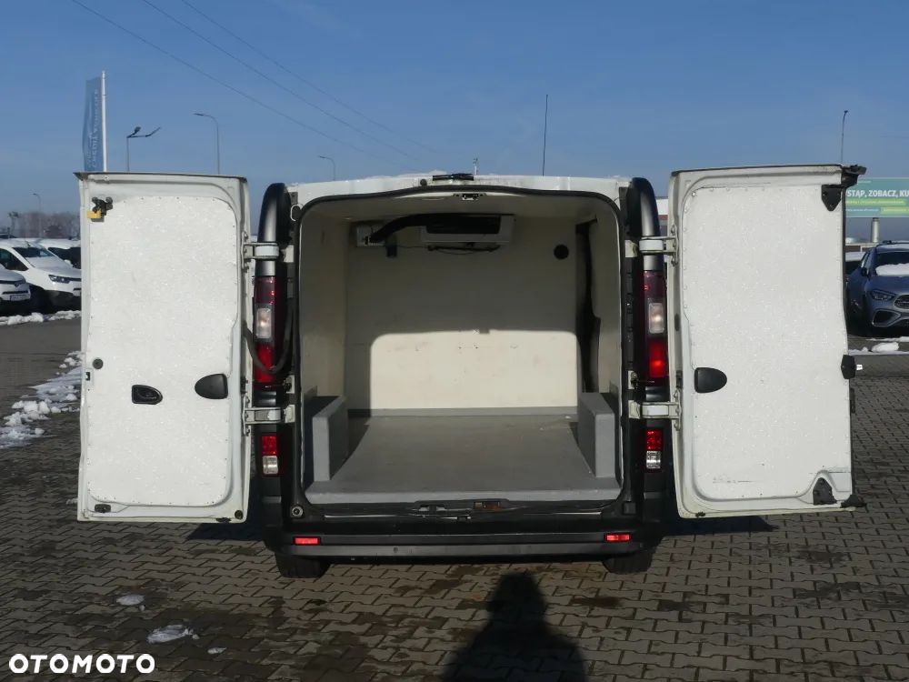 Renault TRAFIC - 9