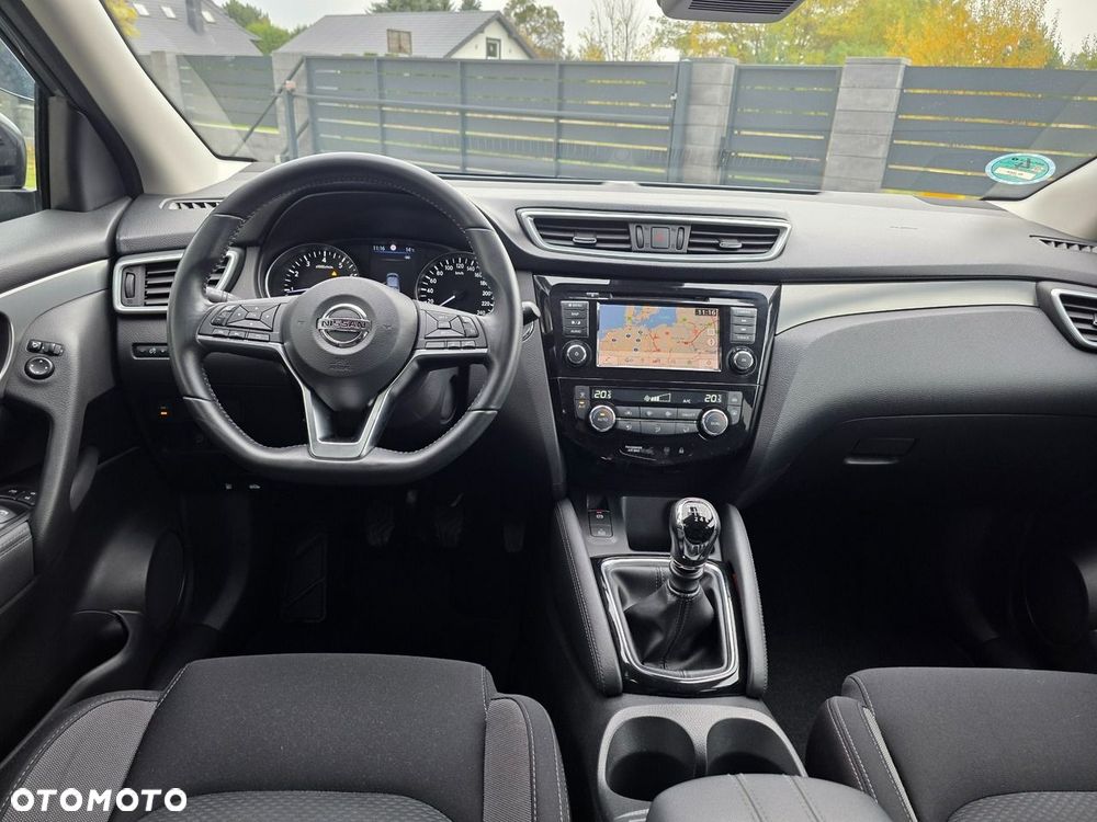 Nissan Qashqai - 23