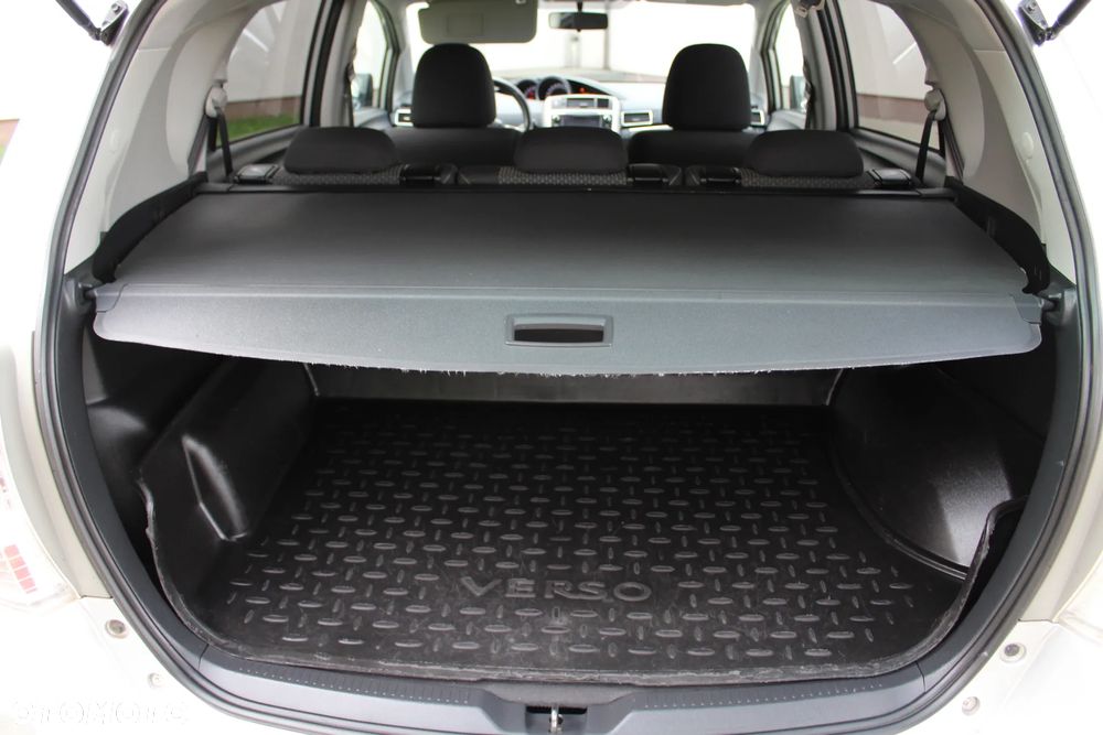 Toyota Verso 1.8 5-Sitzer Life - 15