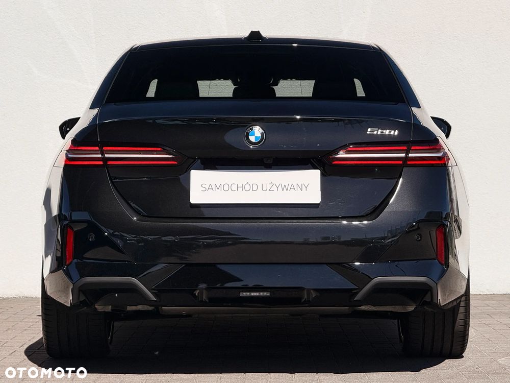 BMW Seria 5 520i - 6