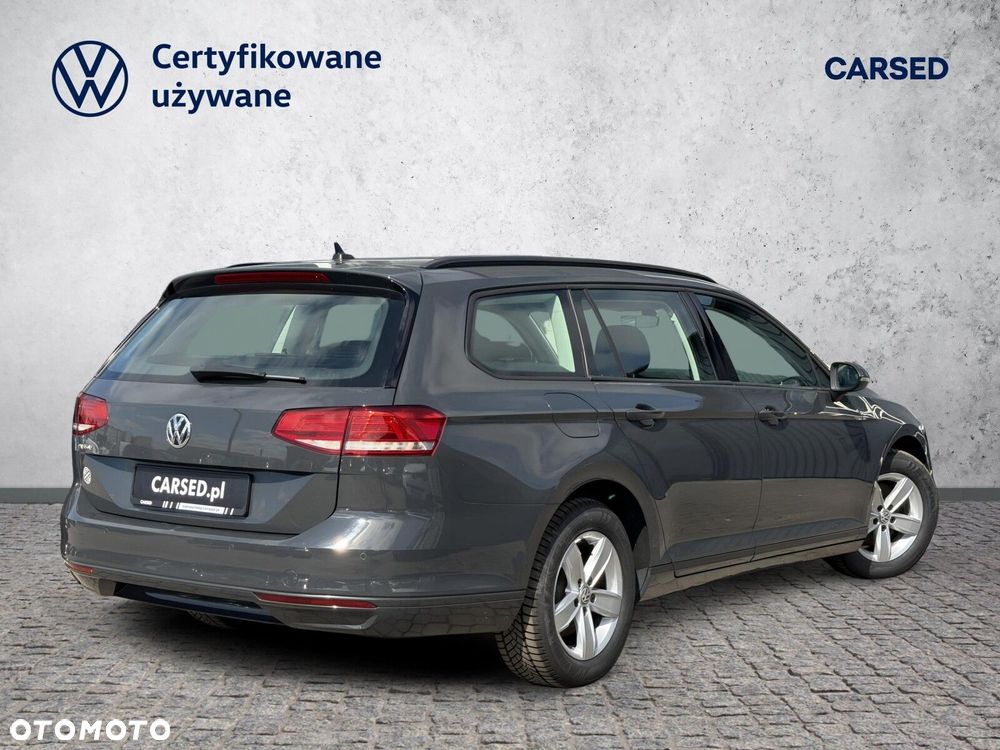 Volkswagen Passat 2.0 TDI SCR Trendline - 7