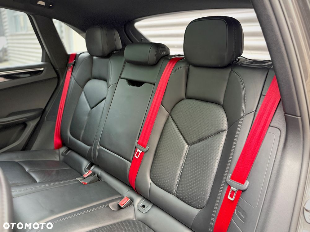 Porsche Macan S PDK - 17