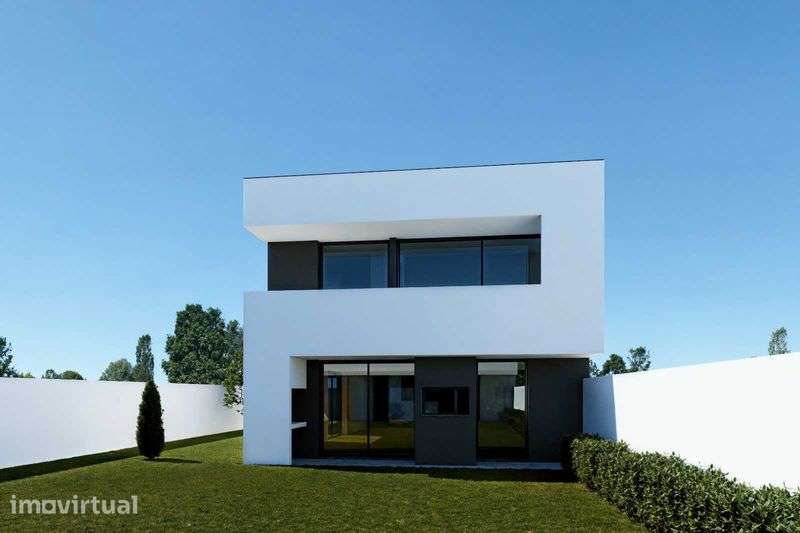 Terreno com projeto aprovado - Grande imagem: 2/4