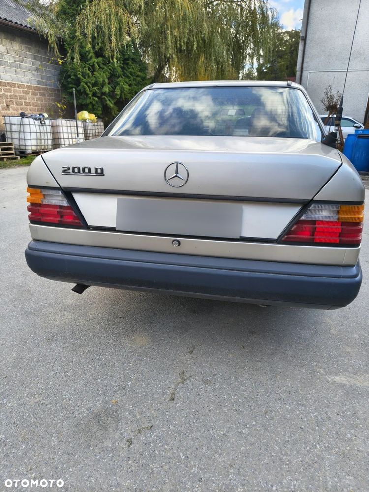 Mercedes-Benz W124 (1984-1993) - 9