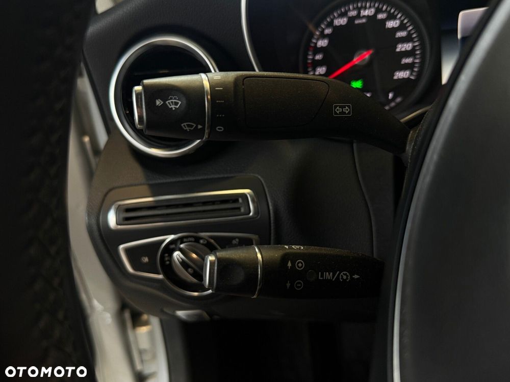 Mercedes-Benz Klasa C - 27