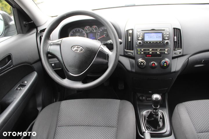 Hyundai i30 1.4 Edition Plus - 21