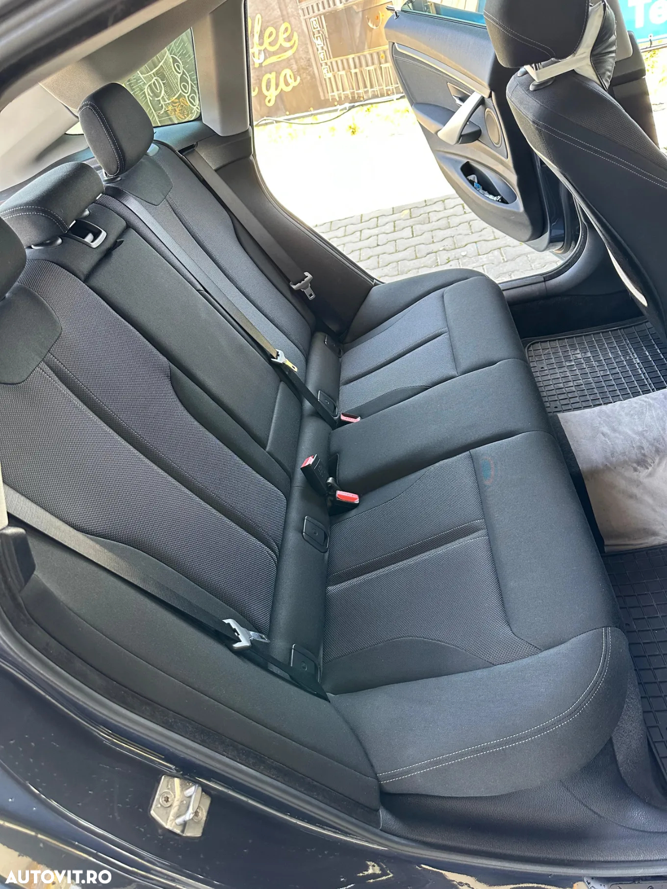 BMW Seria 3 - 18