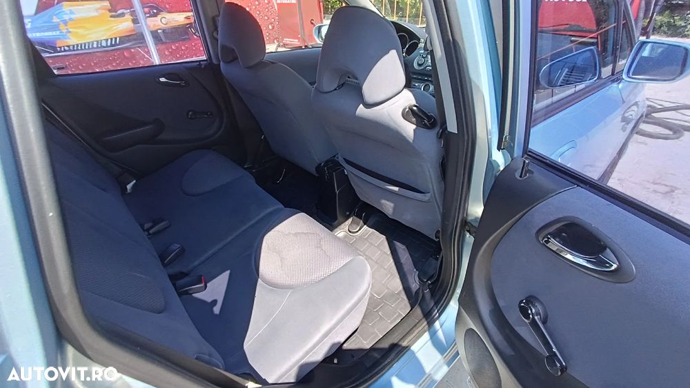 Honda Jazz 1.4i - 16