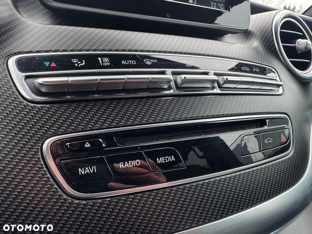 Mercedes-Benz Klasa V - 29