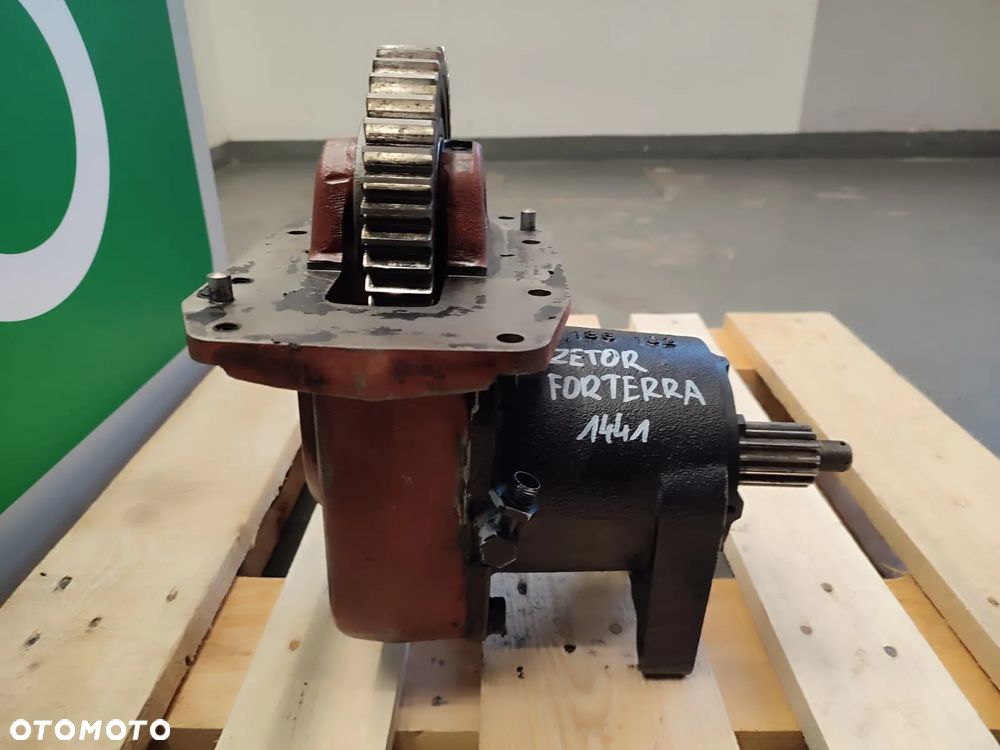 Przystawka Przedniego Napędu 10186001 Zetor Forterra 11441 - 8