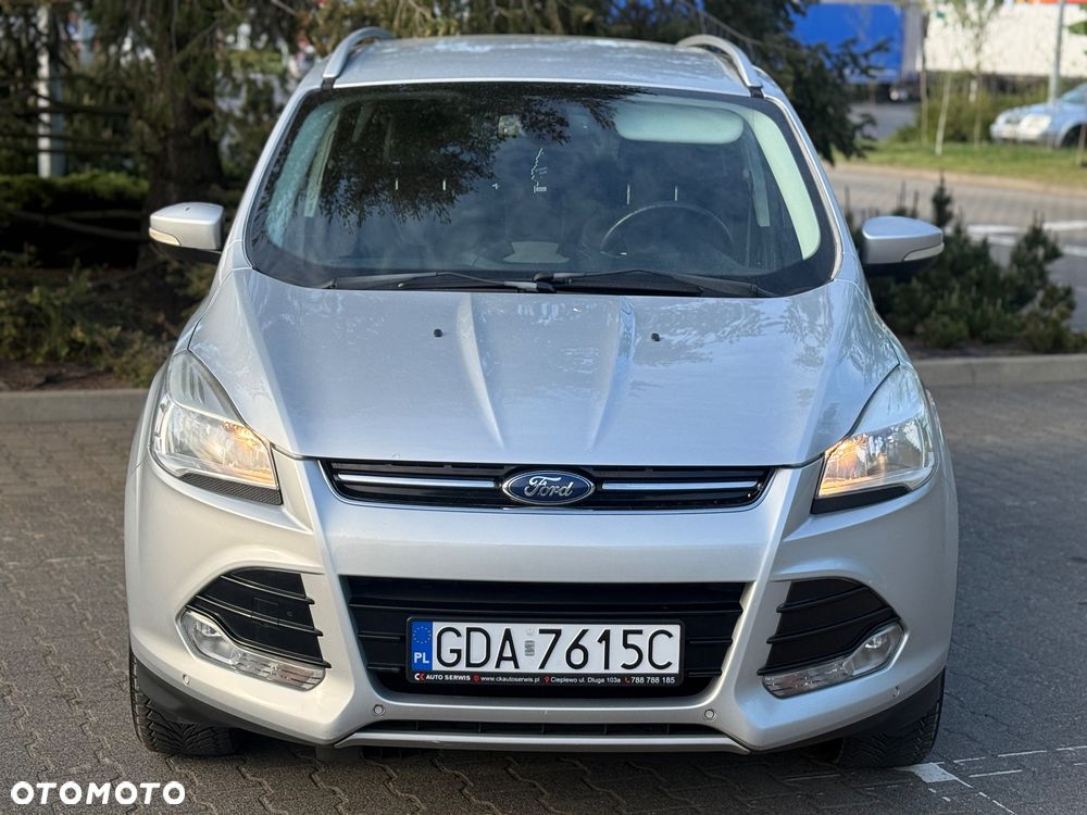 Ford Kuga 2.0 TDCi 2x4 Titanium - 11
