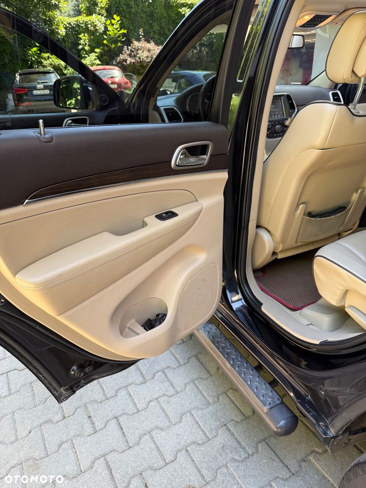 Jeep Grand Cherokee 5.7 V8 Overland - 11
