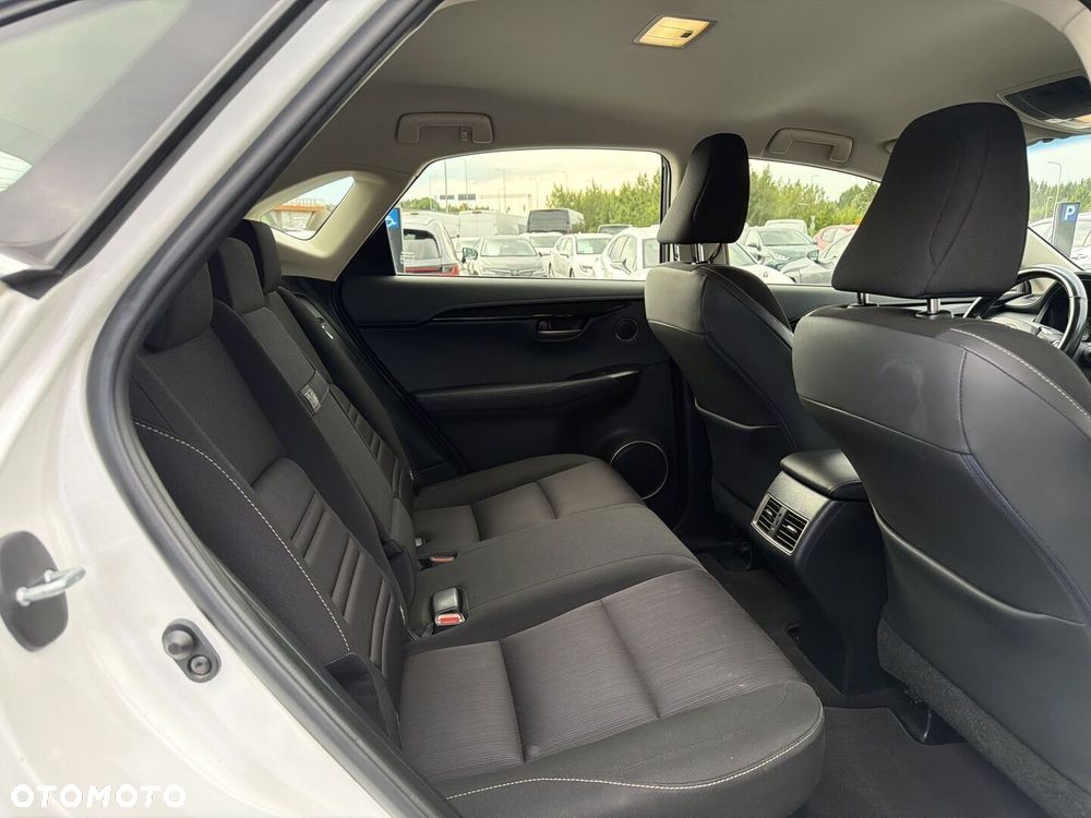 Lexus NX 200t Elite AWD - 10