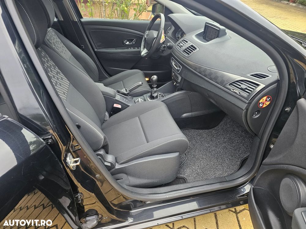 Renault Megane Energy dCi Intens - 12