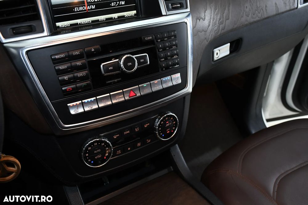 Mercedes-Benz GL - 30