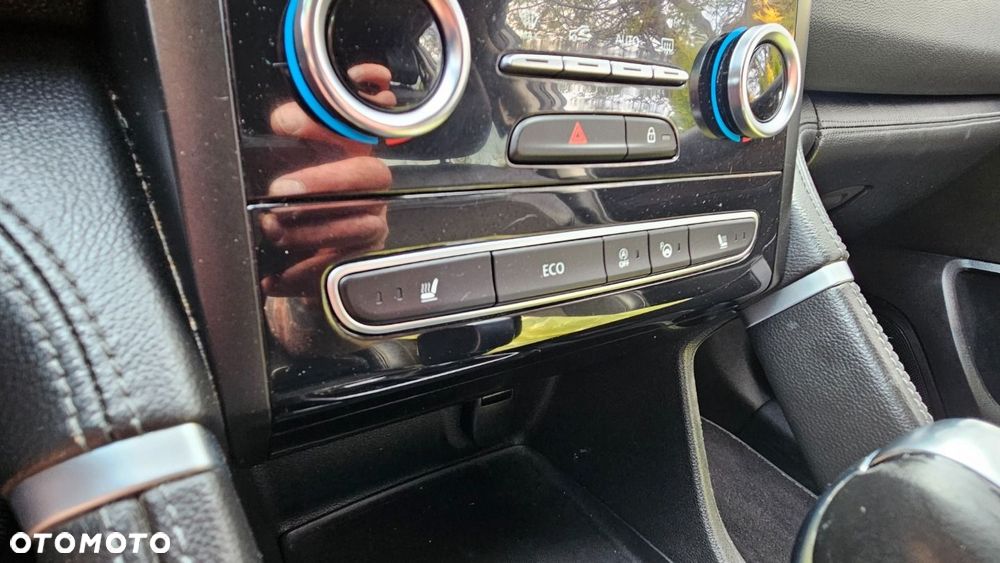 Renault Koleos ENERGY dCi 175 X-tronic 4WD LIMITED - 33