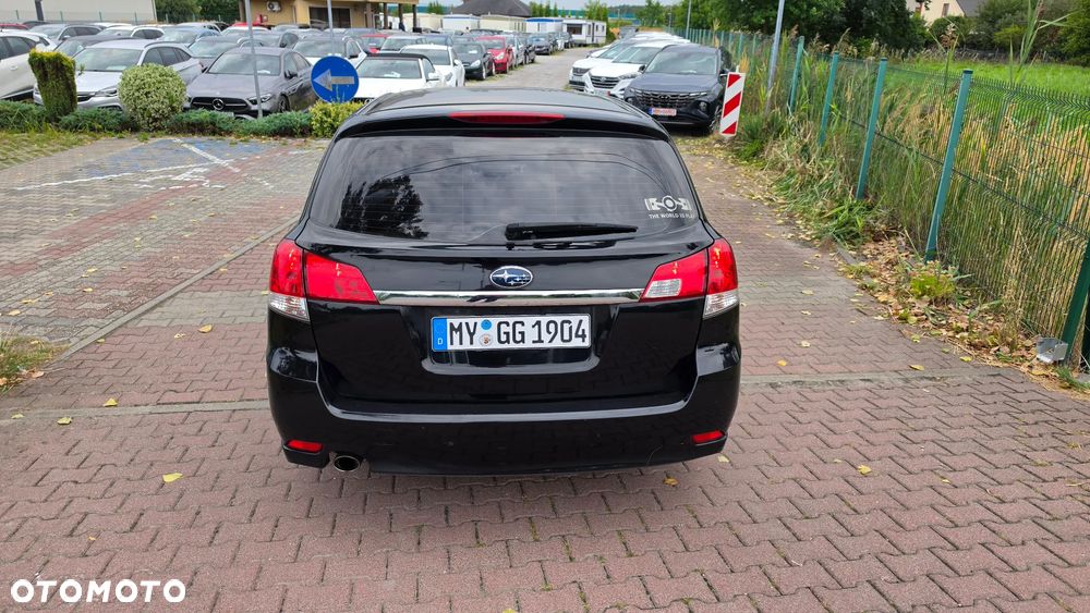 Subaru Legacy - 21