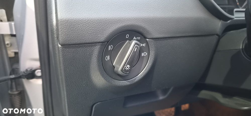 Skoda Octavia 2.0 TDI SCR Style DSG - 15
