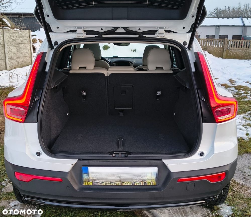 Volvo XC 40 - 20