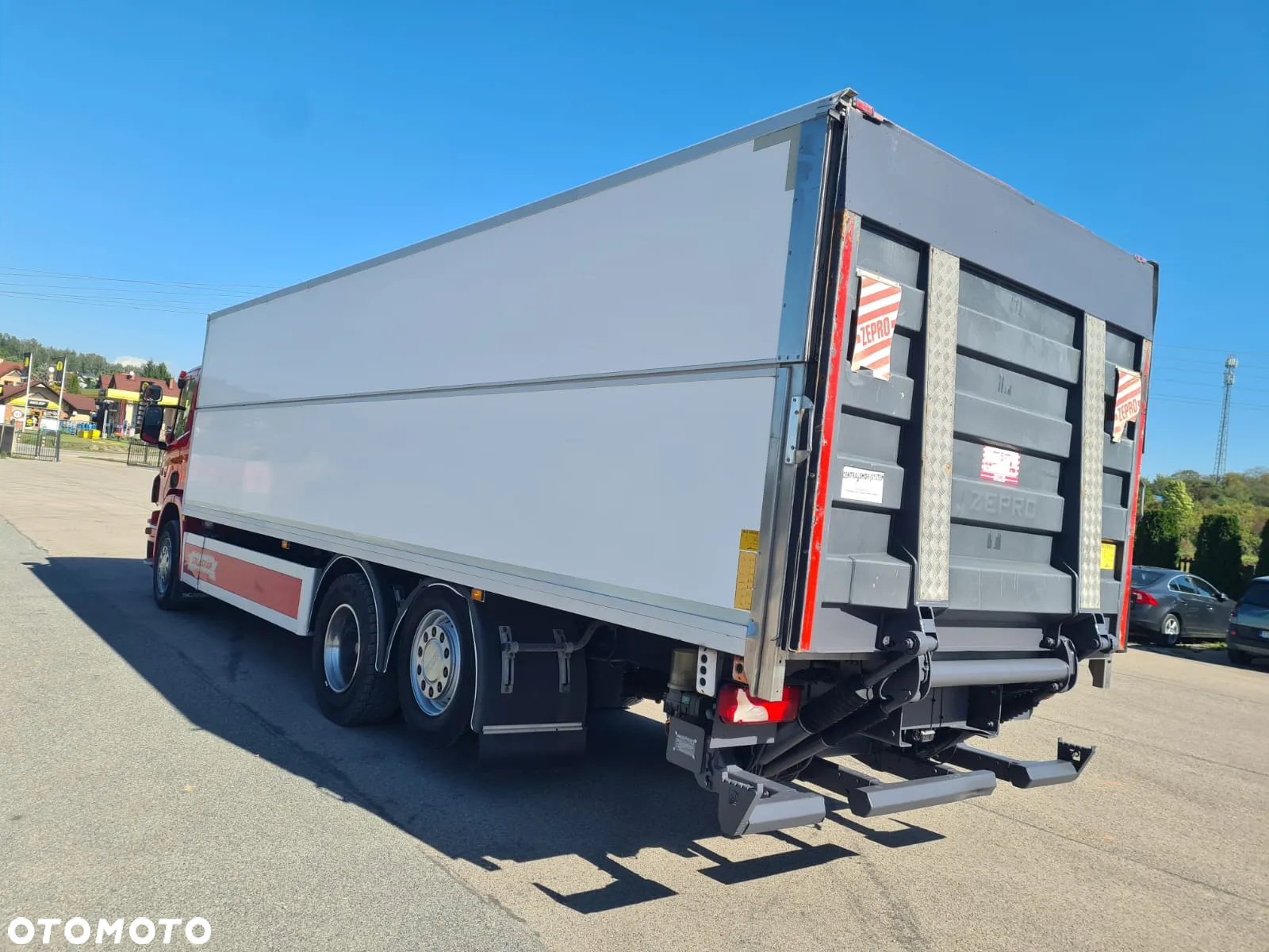 Scania P320 EURO6 20EUROPALET KONTENER IZOTERMICZNY Z REGULACJĄ WYSOKOŚCI - 11