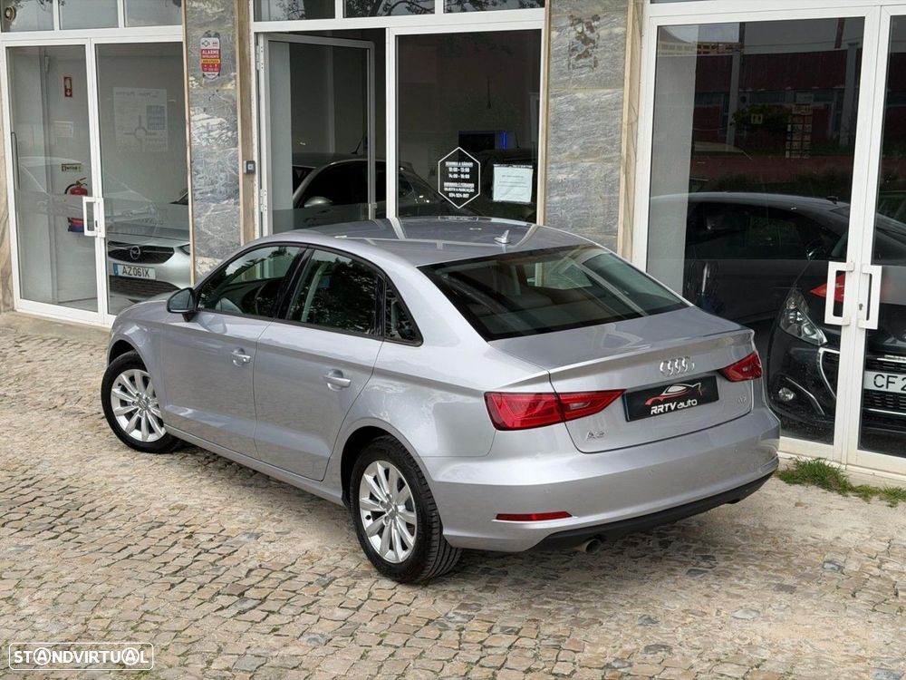 Audi A3 Limousine 1.6 TDI Advance Ultra - 2