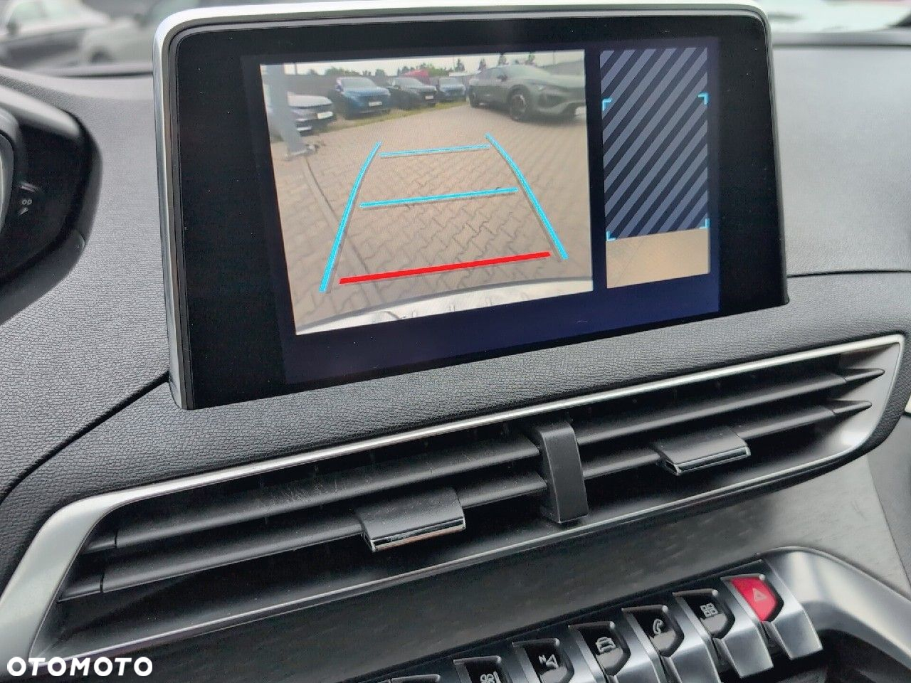 Peugeot 5008 2.0 BlueHDI GT S&S EAT8 - 28