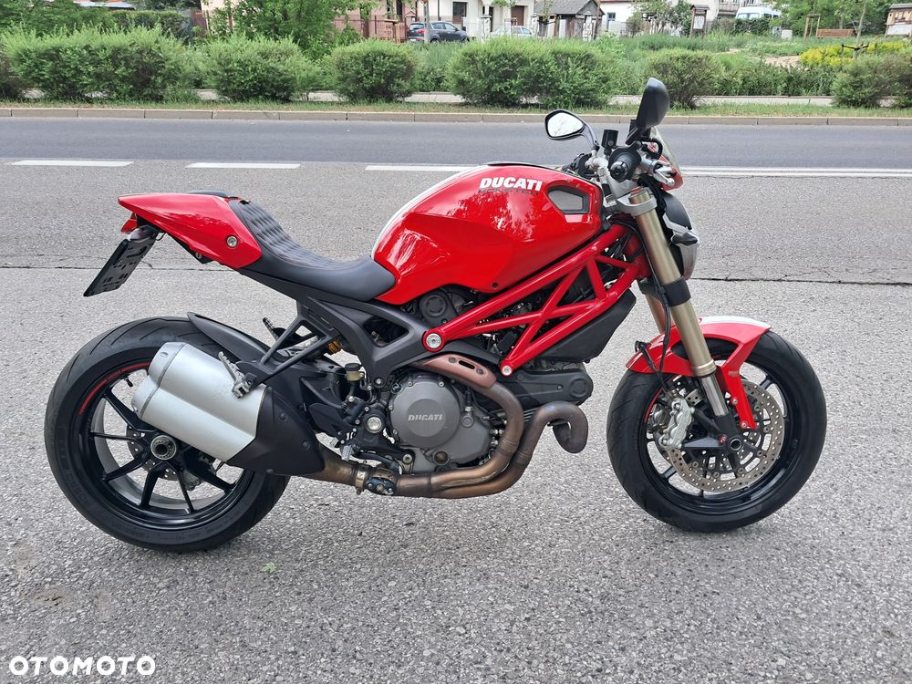 Ducati Monster - 2