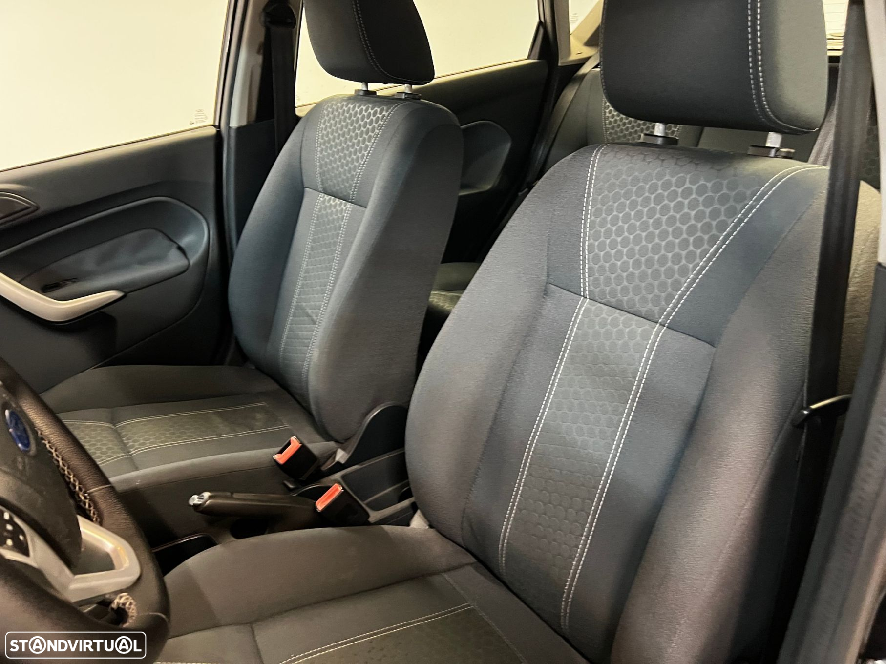 Ford Fiesta 1.4 TDCi Trend - 8