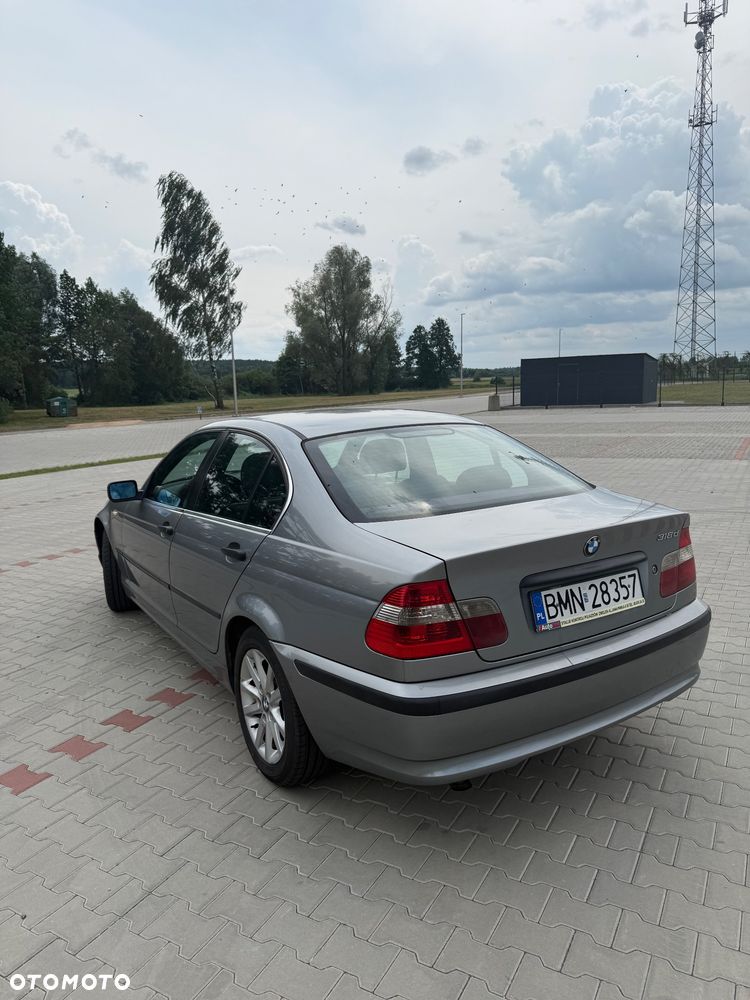 BMW Seria 3 318d - 10