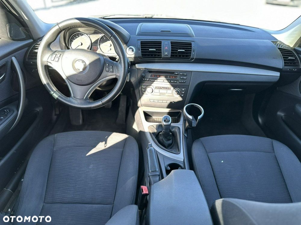 BMW Seria 1 118d - 20