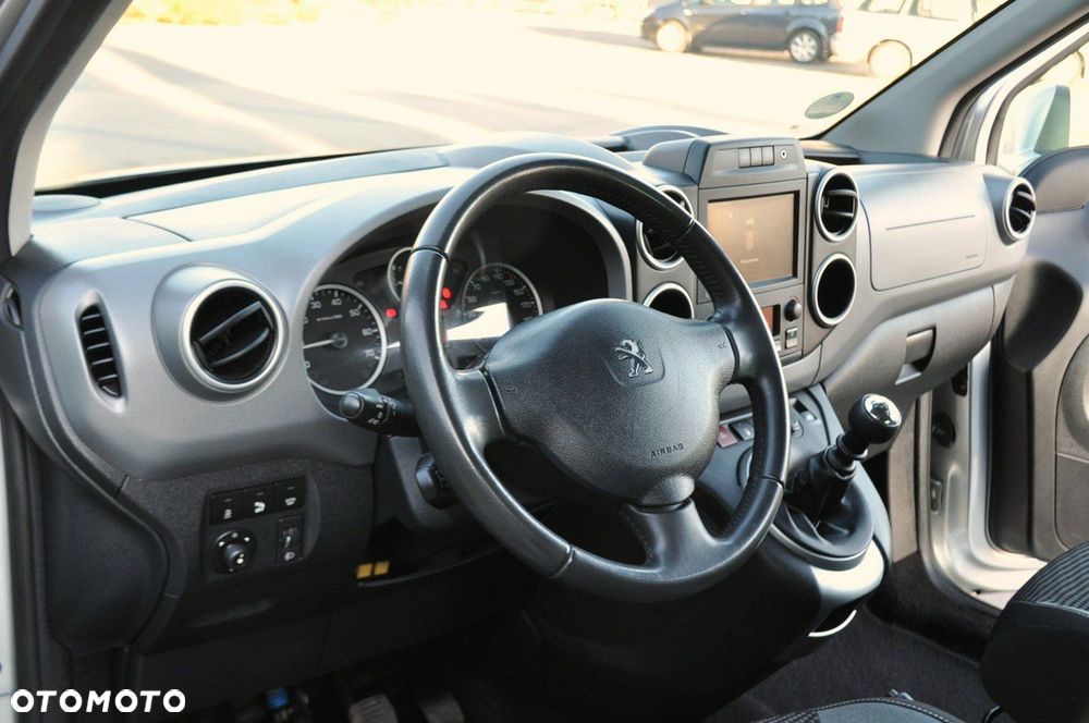 Peugeot Partner - 23