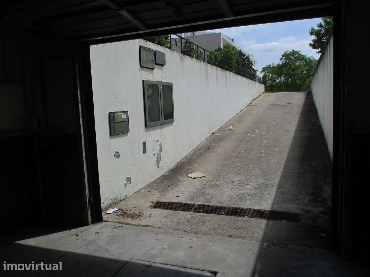 Garagem c/ 21 m2 em Pinhal Novo - Grande imagem: 2/6