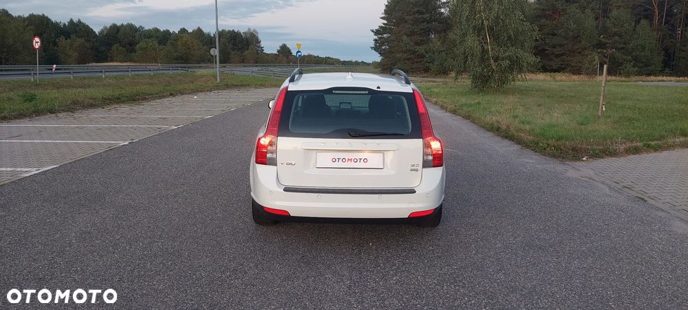 Volvo V50 1.6D Momentum - 21