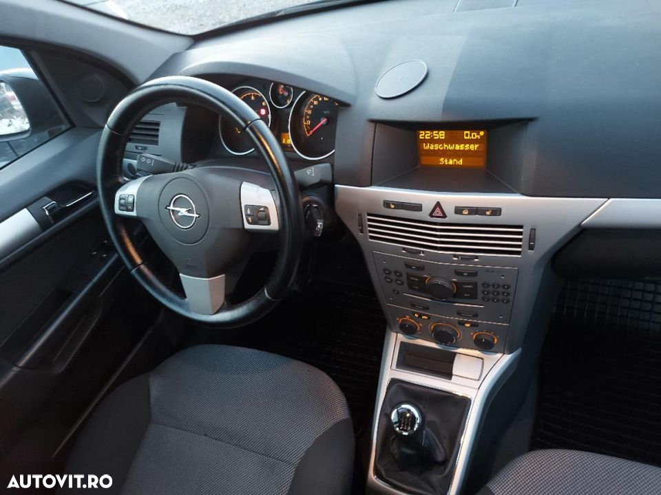 Opel Astra - 12