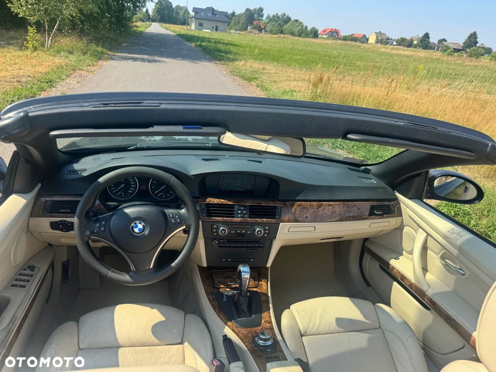 BMW Seria 3 325i - 10