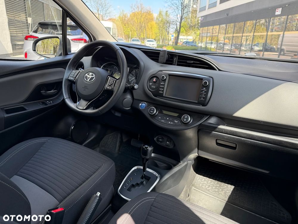 Toyota Yaris - 19