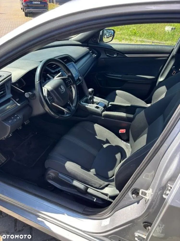 Honda Civic - 9