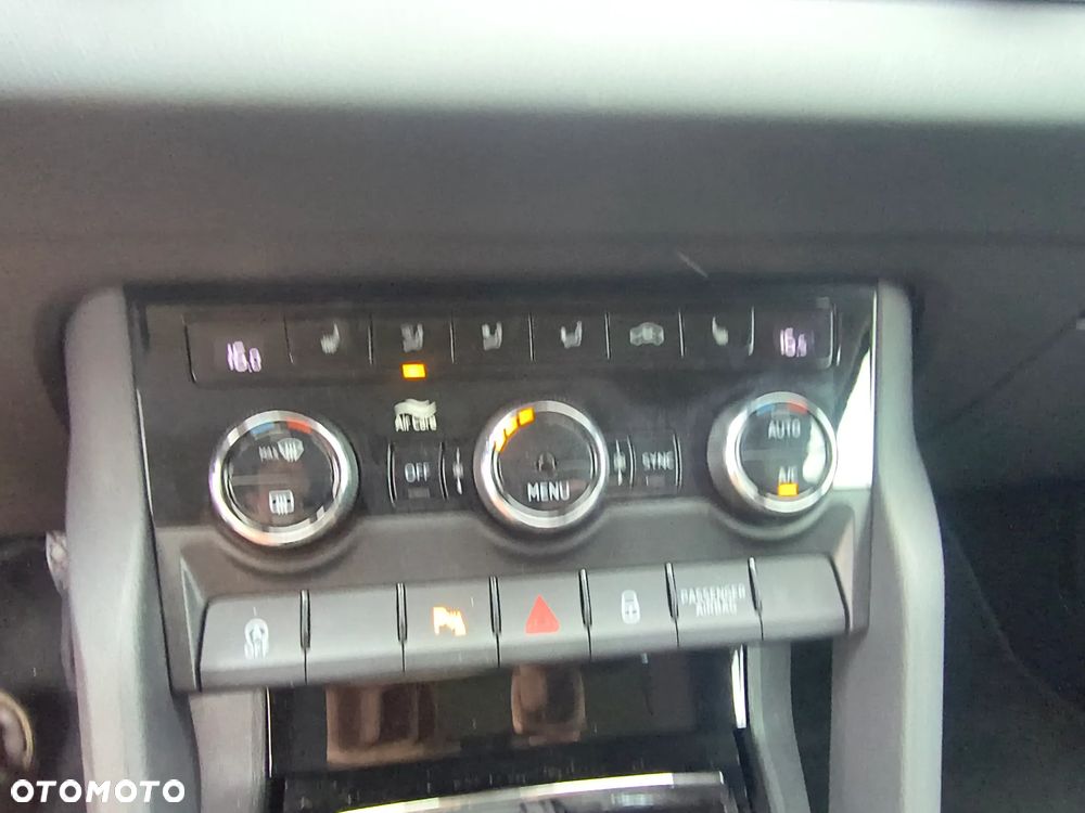 Skoda Karoq 1.5 TSI ACT Style - 13