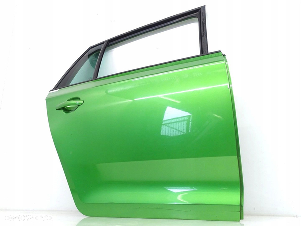 DRZWI PRAWY TYŁ PRAWY TYLNE SKODA RAPID I 5J KOMBI / SPACEBACK LF6Z