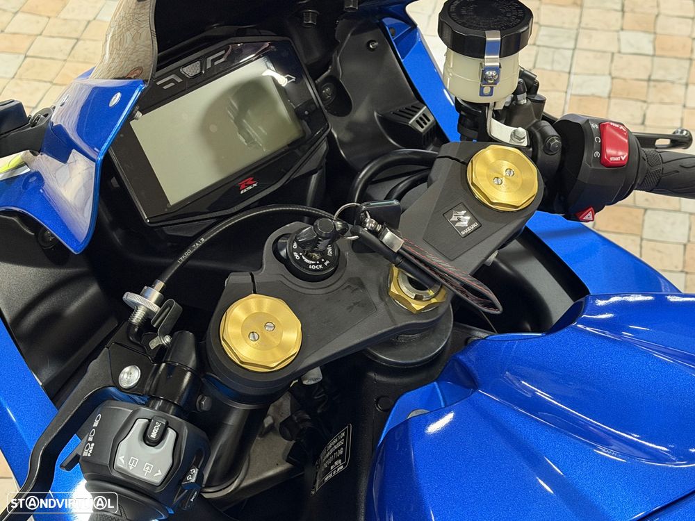 Suzuki GSX-R GSX-R 1000 L7 - 9
