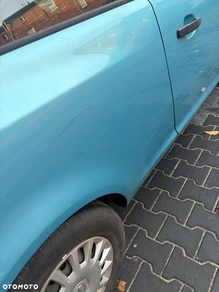 Opel Corsa - 8