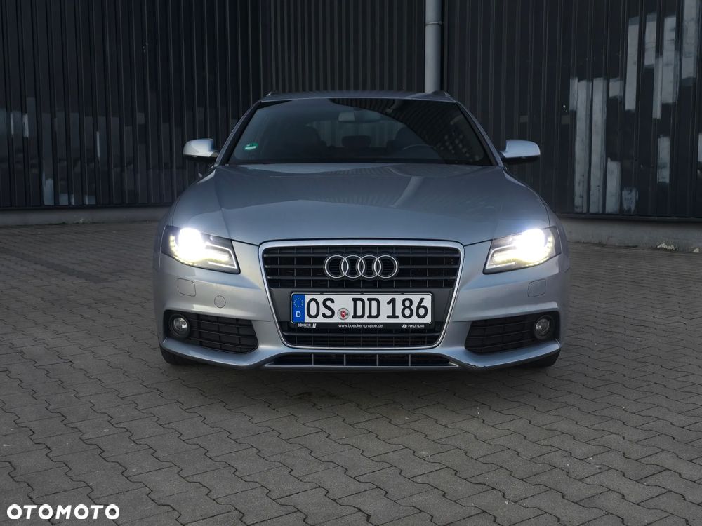 Audi A4 Avant 2.0 TDI DPF - 11