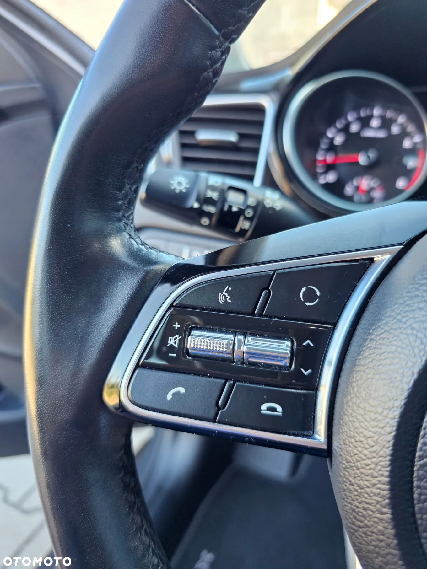 Kia XCeed 1.4 T-GDI OPF DCT7 XDITION - 26