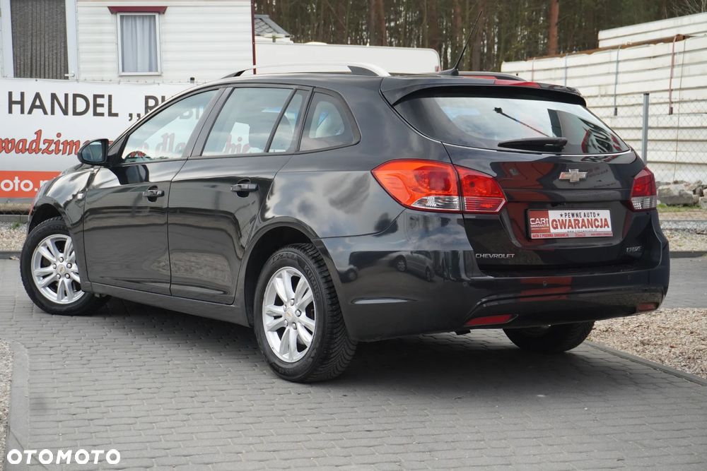 Chevrolet Cruze 1.7 D LT+ Premium - 3