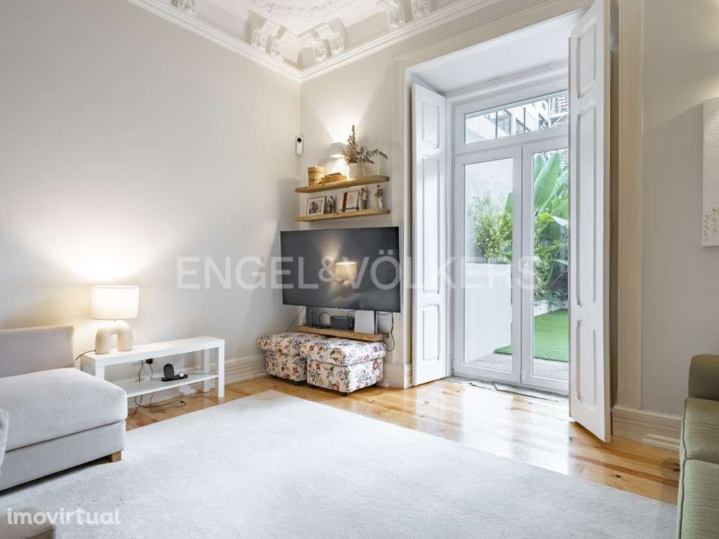 Exclusivo T5 com Jardim Privativo nas Avenidas Novas - Grande imagem: 2/30