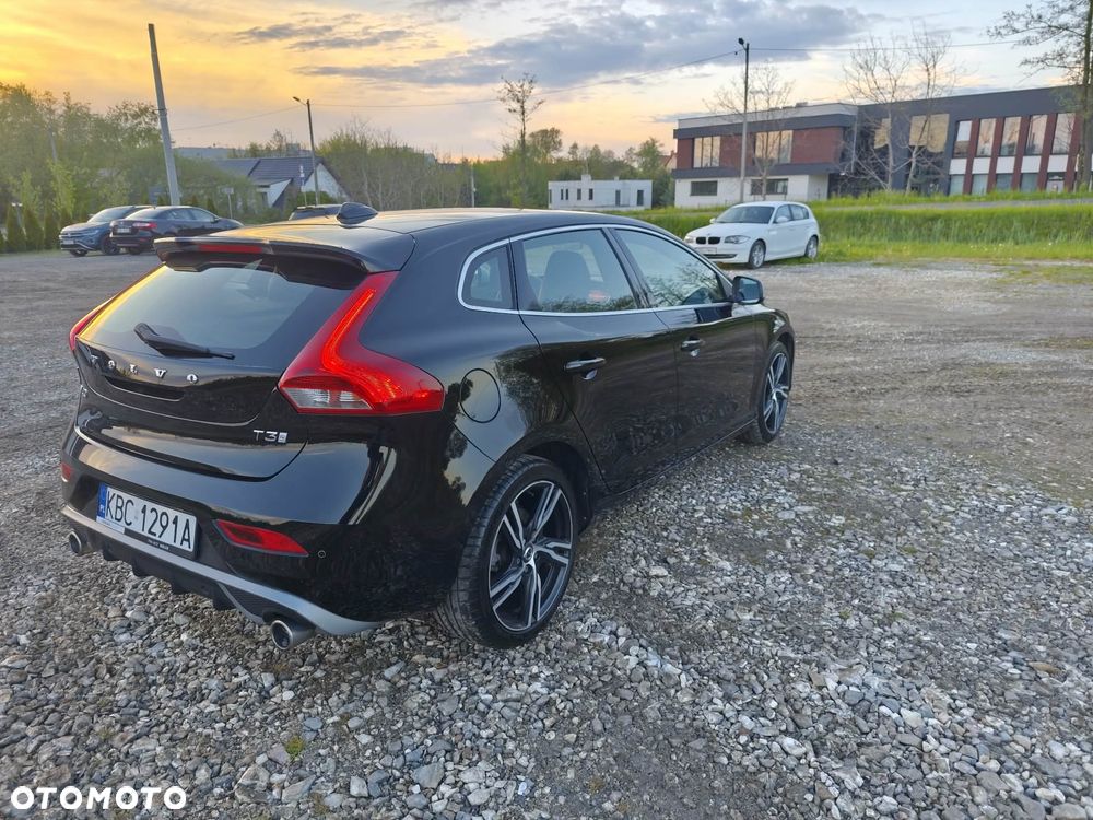 Volvo V40 T3 Geartronic RDesign - 5