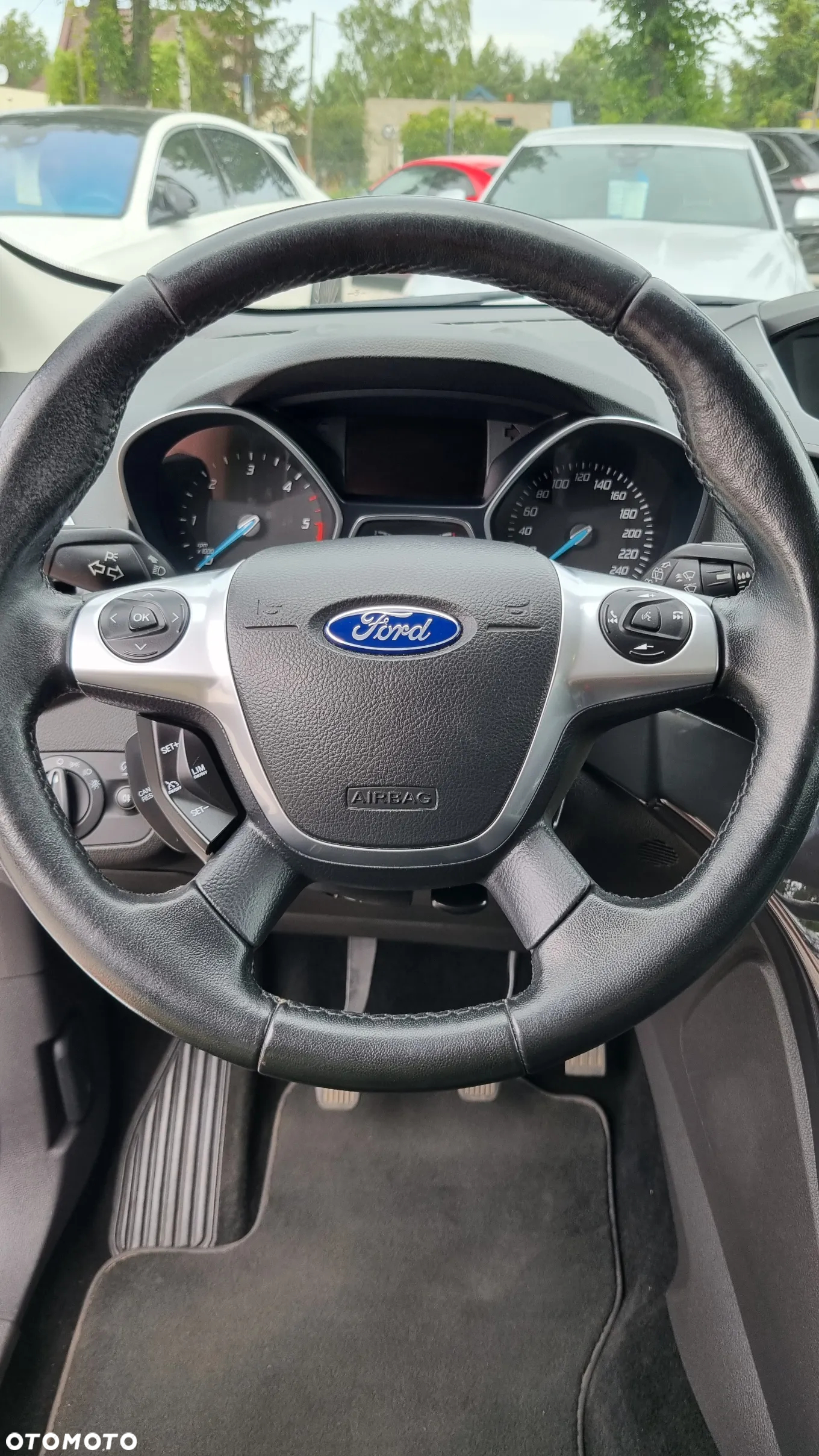 Ford Kuga 2.0 TDCi 4WD Titanium - 24