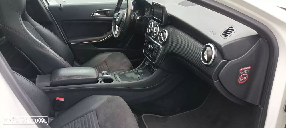 Mercedes-Benz A 180 CDI (BlueEFFICIENCY) 7G-DCT AMG Sport - 37