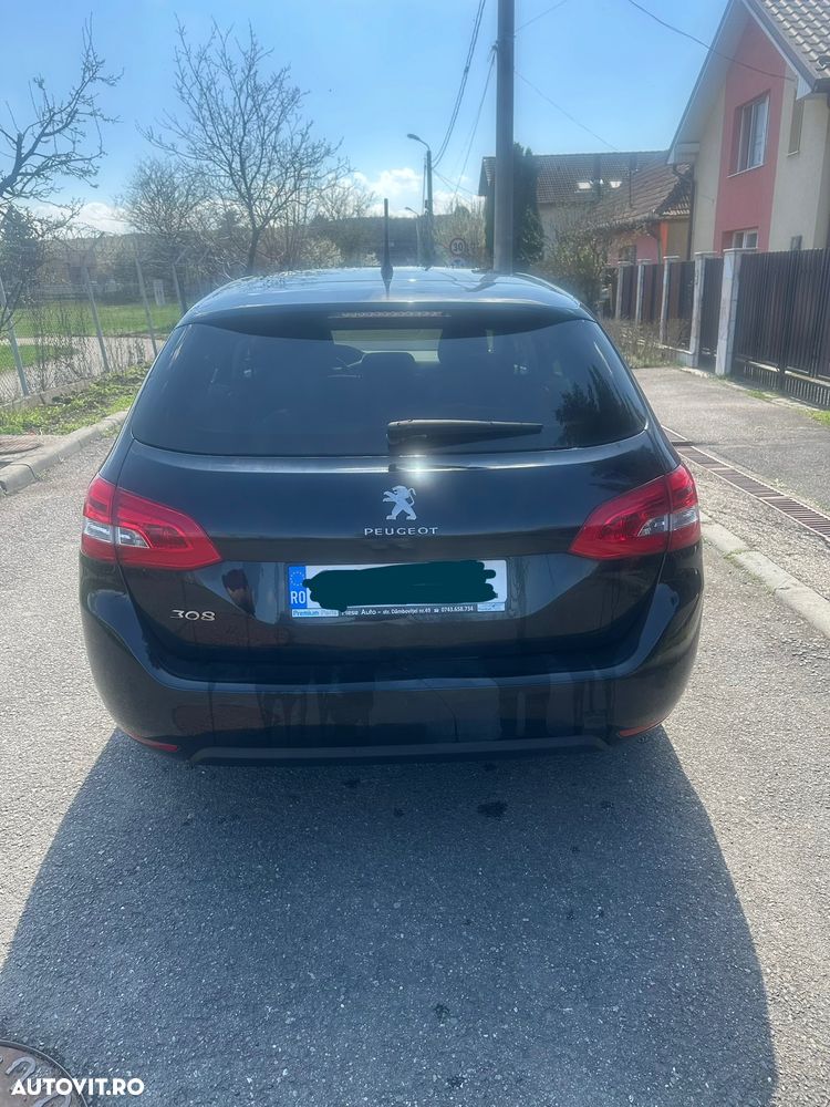 Peugeot 308 1.5L BlueHDI 130 S&S EAT8 Active - 5