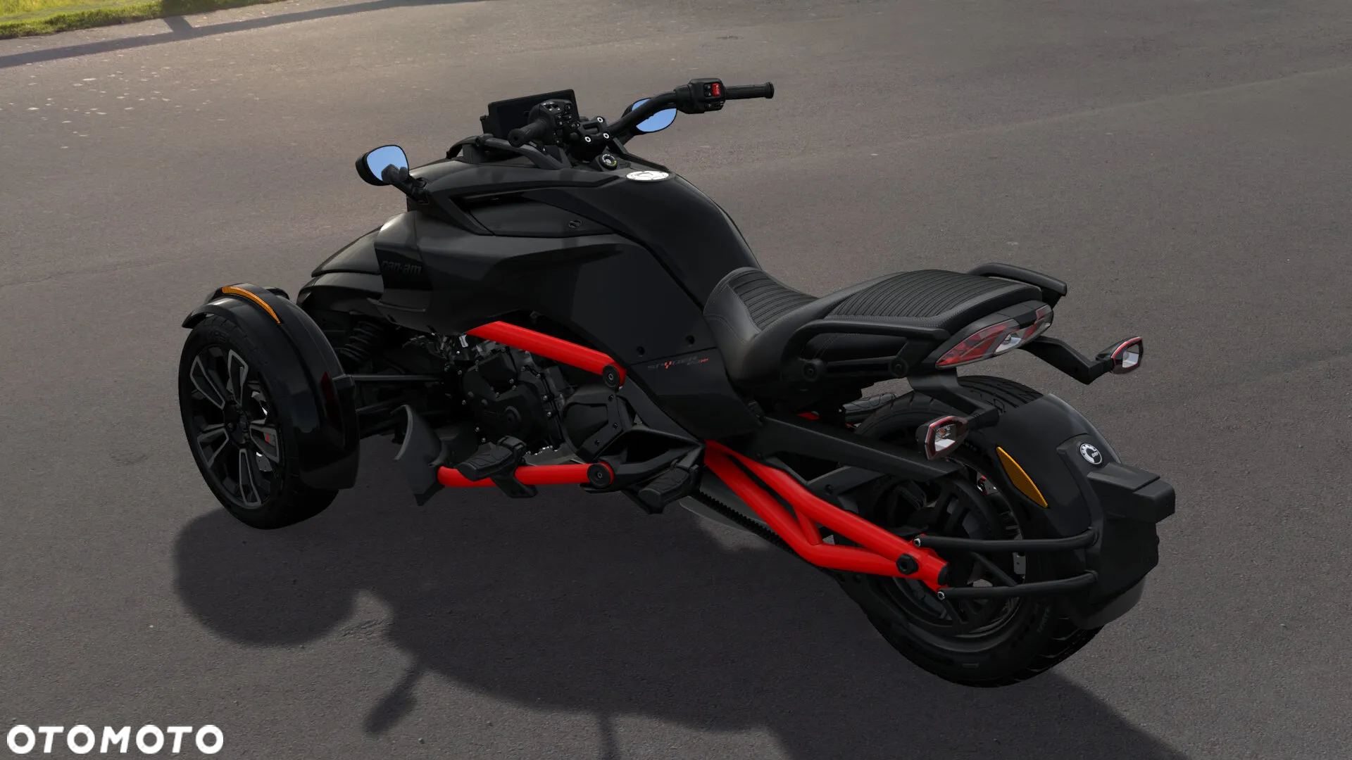 Can-Am Spyder - 8